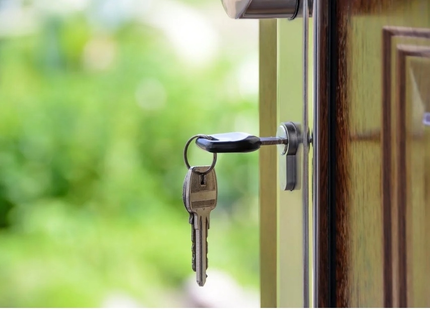 A door with a key